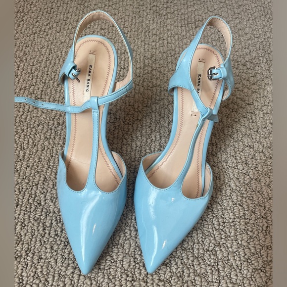 Zara Baby Blue Heels T-Strap 🩵 - Picture 3 of 5